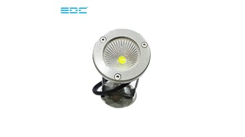 چراغ نما ضد آب بدنه طوسى 5 وات COB برند EDC کد 108445